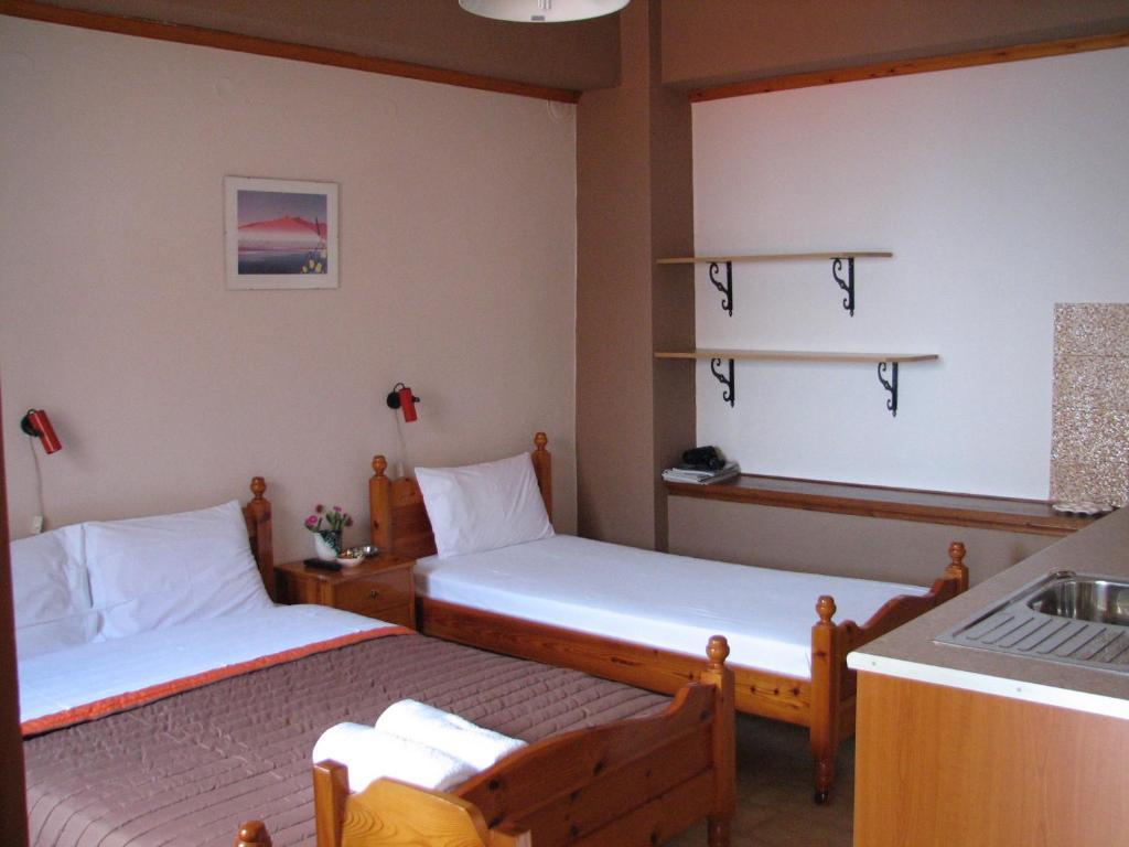 Maria Studios & Apartments Agios Ioannis  Exteriör bild